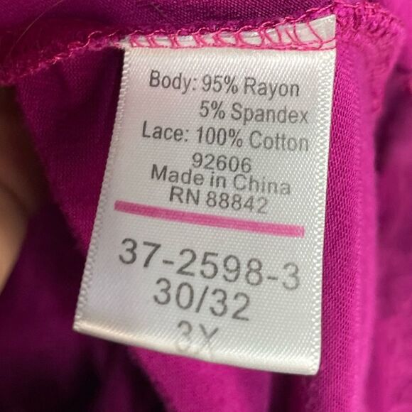 5 for $25🔥Roaman's Fuchsia Asymmetrical Knit Lace Blouse 3X (30/32) - Picture 5 of 7